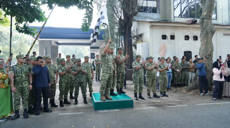 Pangdam III/Siliwangi Lepas 236 Calon Taruna Akademi TNI TA 2026 dari Bandung